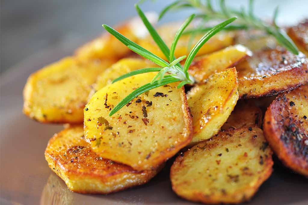 Traditional Fried Potatoes (Bratkartoffeln)